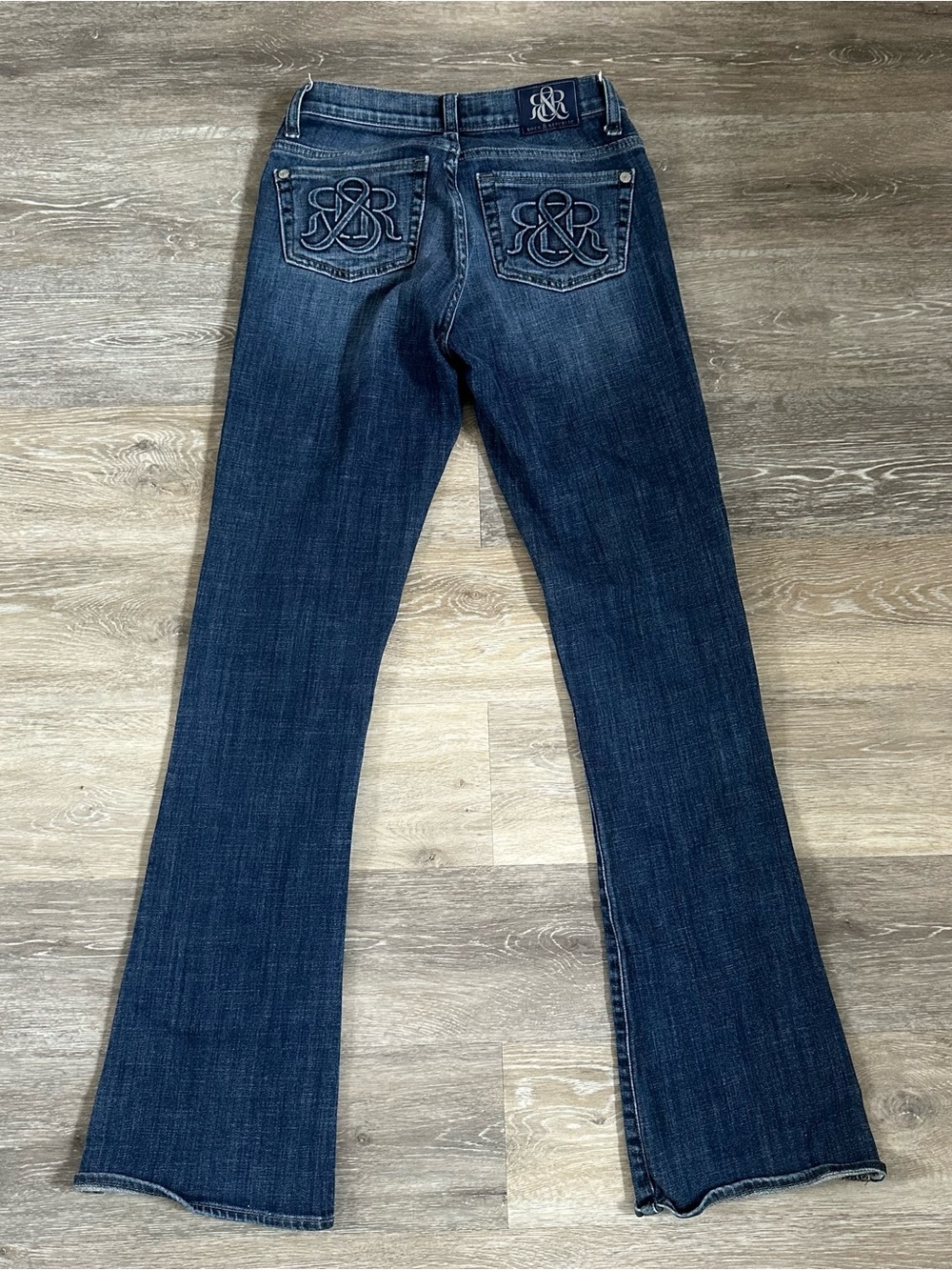 Rock & Republic Jeans Women's Size 4M Kasandra Dark Wash Flared Denim - Picture 5 of 6